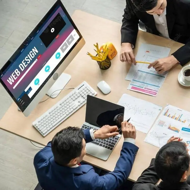 Webb, IT & Design: Stärk din digitala närvaro och ditt varumärke